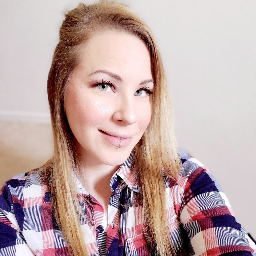 Meet your Posher, Nessa